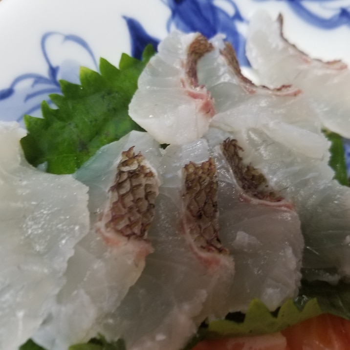 おうちでお刺身☆鯛の湯引き